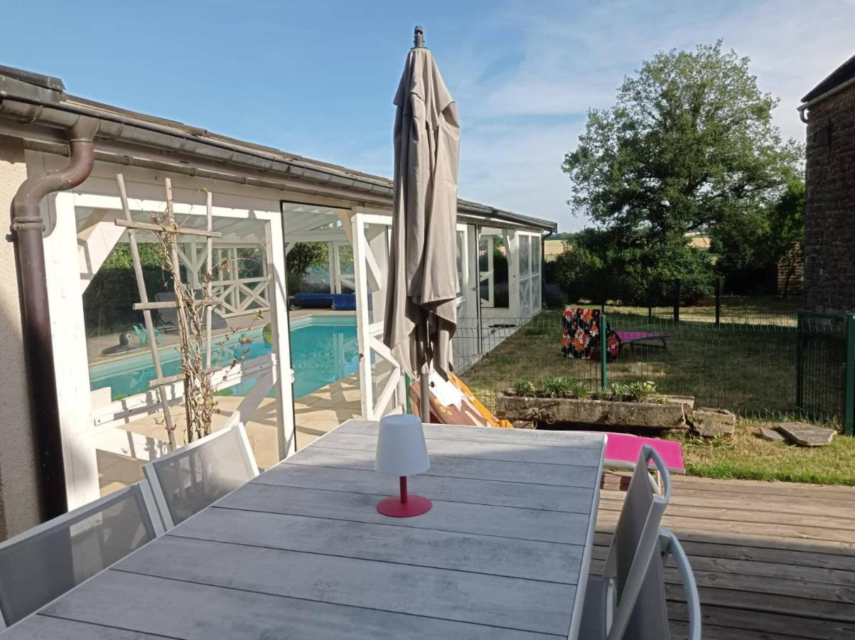 Apartamento Bienvenue au Faré Hibiscus Corrombles Exterior foto