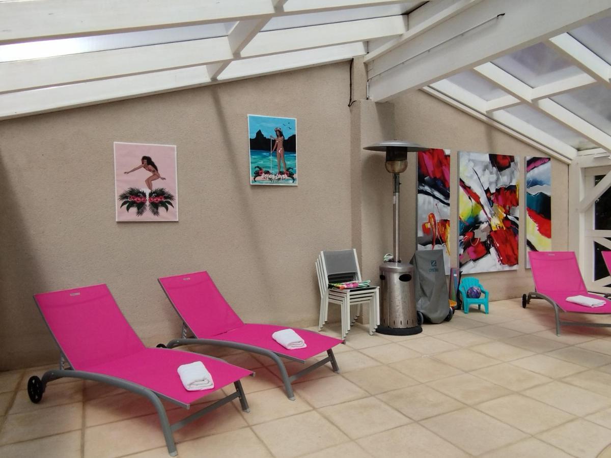 Apartamento Bienvenue au Faré Hibiscus Corrombles Exterior foto