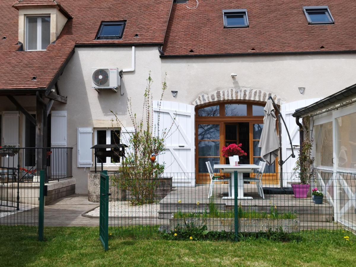 Apartamento Bienvenue au Faré Hibiscus Corrombles Exterior foto
